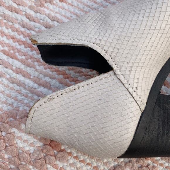 White and Black Steve Madden Petra Snake Skin Heeled Ankle Booties 8 - Picture 12 of 16